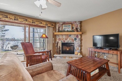 This is a first level, rare and highly desirable 3 bedroom unit - photo 5