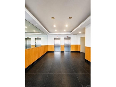 Welcome to this newly available 2-bedroom, 2-bathroom - photo 5