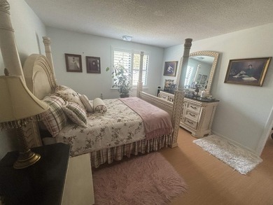 Covenant Towers is a 55 and older fantastic Retirement Community - photo 9