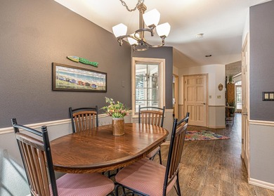 Hidden in the woods, just minutes from downtown Minocqua, in a - photo 4