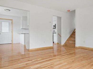 Beautifully Renovated 3BR/2BA Tri-Level Home with Exceptional - photo 9