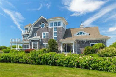 Nestled at the water's edge within the coveted Green Hill Beach - photo 1