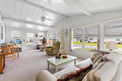 2/2 Manufactured home on a corner lot in the Village of Silver - photo 14