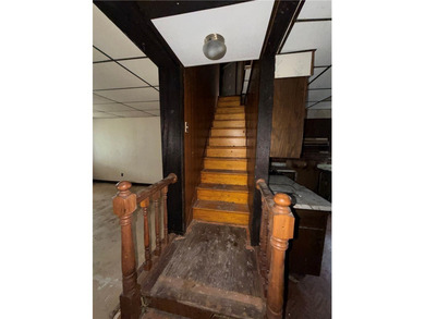 INVESTORS SPECIAL!! Welcome to 522 3rd Avenue, this 3 bedroom 2 - photo 17