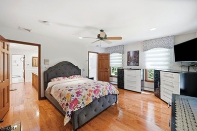 Welcome to this custom built center hall colonial located in the - photo 20