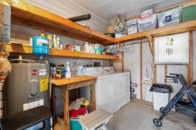 2/2 Manufactured home on a corner lot in the Village of Silver - photo 24