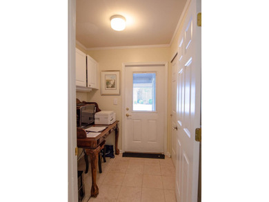 Ranch Villa maintenance free living. Home shows like a model - photo 9