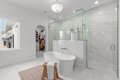 Extraordinary luxury estate offering nearly 21 acres with a - photo 40