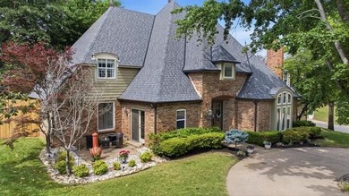Welcome to this beautifully updated 4-bedroom, 3 full bath, and - photo 4
