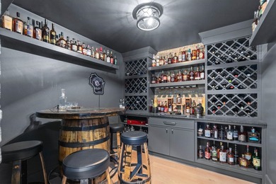 Extraordinary luxury estate offering nearly 21 acres with a - photo 54