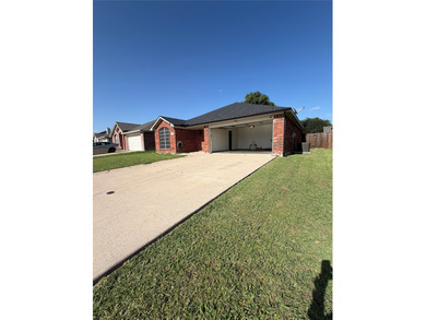 Motivated Seller!!!! I am excited to introduce a beautiful - photo 3