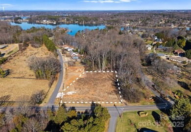 Lake Lot For Sale in Mooresville, North Carolina