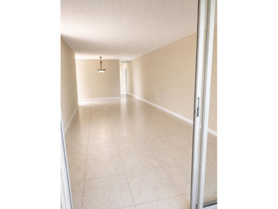 SPACIOUS PENTHOUSE CORNER FEATURING AN OVERSIZED 2 BEDROOM 2 - photo 3
