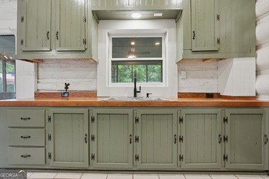 * 3BR / 2BA 1,635-SF Log Cabin built in 1992 and totally - photo 14