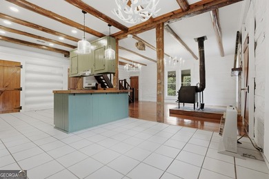 * 3BR / 2BA 1,635-SF Log Cabin built in 1992 and totally - photo 18