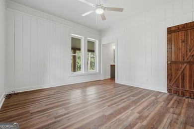 * 3BR / 2BA 1,635-SF Log Cabin built in 1992 and totally - photo 21