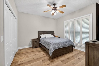 Welcome to this beautifully updated and meticulously maintained - photo 23