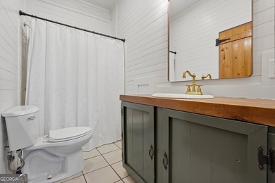 * 3BR / 2BA 1,635-SF Log Cabin built in 1992 and totally - photo 29