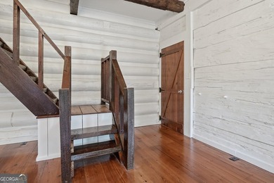 * 3BR / 2BA 1,635-SF Log Cabin built in 1992 and totally - photo 31