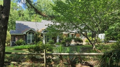 Escape the cookie cutter subdivisions and step into a private - photo 3