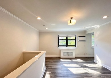 NO INTERVIEW / Garden-Style/ MOVE IN CONDITION, 1 Bedroom Coop - photo 10