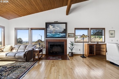 One of those houses you dream about. Stellar bay and ocean views - photo 11