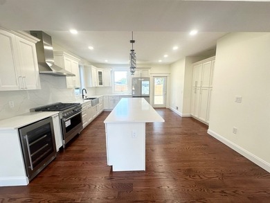 5 POSSIBLE BEDROOMS, 1 NEEDS A CLOSET. NEW CONSTRUCTION 3 LEVELS - photo 17