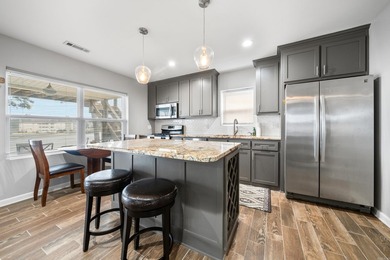 Easy Lake Living! This newly remodeled 2600 Sq. Ft. 3 Bedroom 3 - photo 38