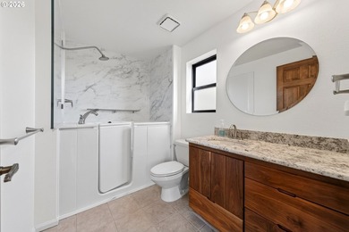 One of those houses you dream about. Stellar bay and ocean views - photo 38