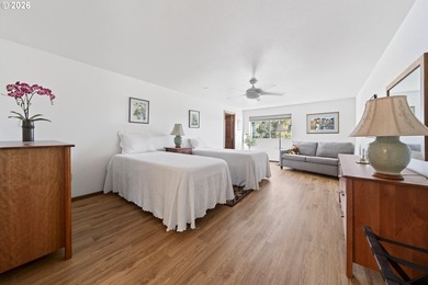 One of those houses you dream about. Stellar bay and ocean views - photo 39
