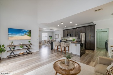 Rare Stoneybrook Find: Golf Course & Lake Views, Summer Kitchen - photo 7