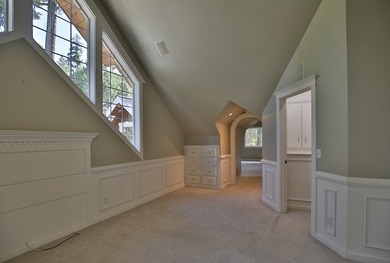 Come check out this gorgeous home with a brand new roof, and a - photo 47