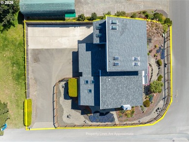 One of those houses you dream about. Stellar bay and ocean views - photo 47