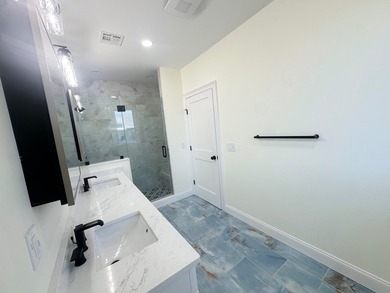 5 POSSIBLE BEDROOMS, 1 NEEDS A CLOSET. NEW CONSTRUCTION 3 LEVELS - photo 49