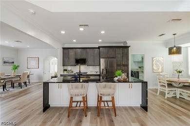 Rare Stoneybrook Find: Golf Course & Lake Views, Summer Kitchen - photo 10