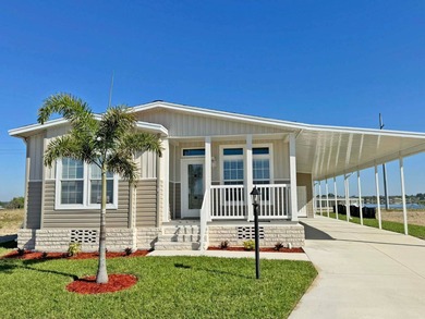 Little Red Water Lake Home For Sale in Sebring Florida