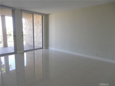 Desert Island Designer Penthouse for LEASE! This exceptional - photo 12