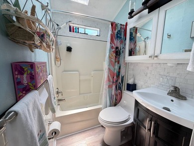 Charming 2 bedroom, 1 bath manufactured home located in the - photo 18