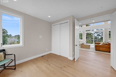 Contemporary coastal luxury awaits in this exceptional - photo 21