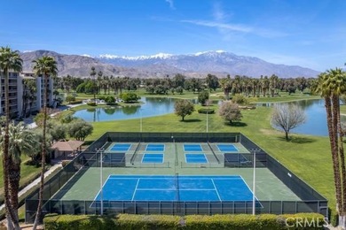 Desert Island Designer Penthouse for LEASE! This exceptional - photo 25