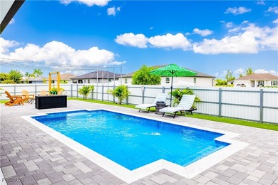 Cape Coral Lakes Area Home For Sale in Cape Coral Florida