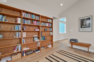 Contemporary coastal luxury awaits in this exceptional - photo 37