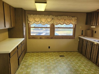 Affordable living just 4 miles west of Eagle River in Cloverland - photo 7