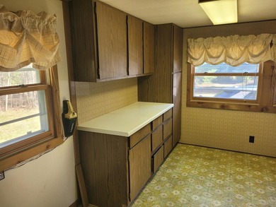Affordable living just 4 miles west of Eagle River in Cloverland - photo 10