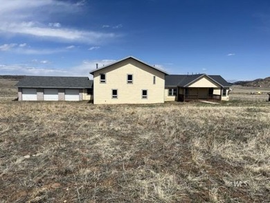 Lake DeWeese Home For Sale in Westcliffe Colorado