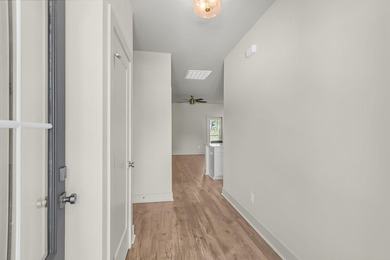 Additional listing photo 1