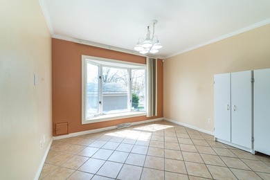This spacious, classic Ypsilanti Township 3-bedroom, 2.5 bath - photo 7