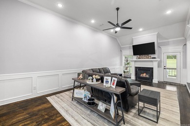 Experience elevated golf course living in this beautiful 3 - photo 3