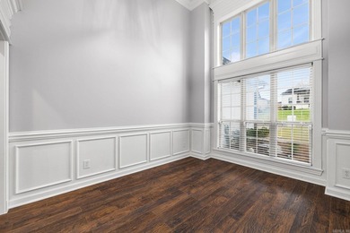 Experience elevated golf course living in this beautiful 3 - photo 8