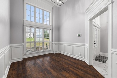 Experience elevated golf course living in this beautiful 3 - photo 9